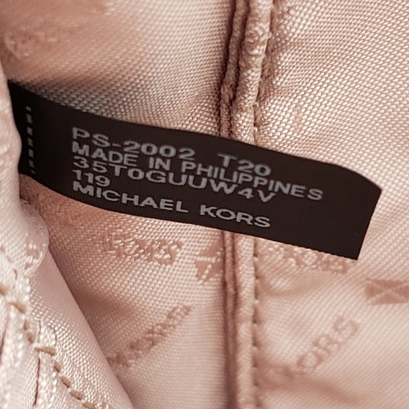 Michael Kors Istanbul XL Clutch Wristlet - Picture 4 of 5